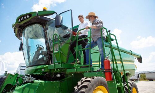 Jakie są najważniejsze cechy dobrej maszyny rolniczej? Poradnik dla kupujących